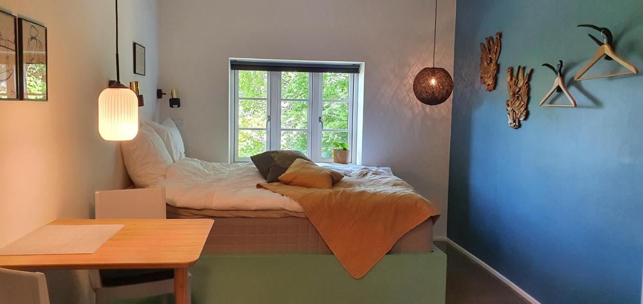Bed and Breakfast Hos Molsgaarden Knebel Экстерьер фото