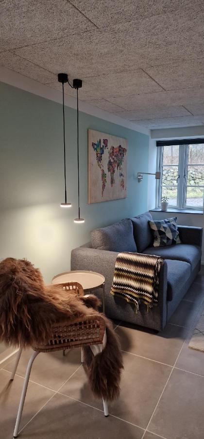 Bed and Breakfast Hos Molsgaarden Knebel Экстерьер фото